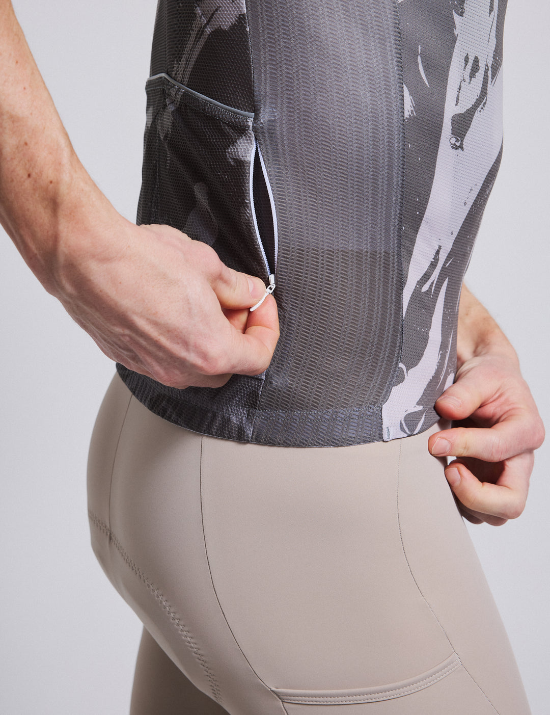 PROFONDO AERO KORT TRIKOT - ARMY