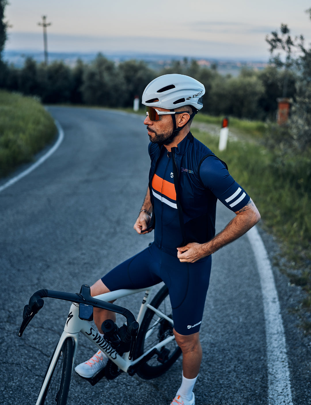 MB PRO RECORD VEST - NAVY