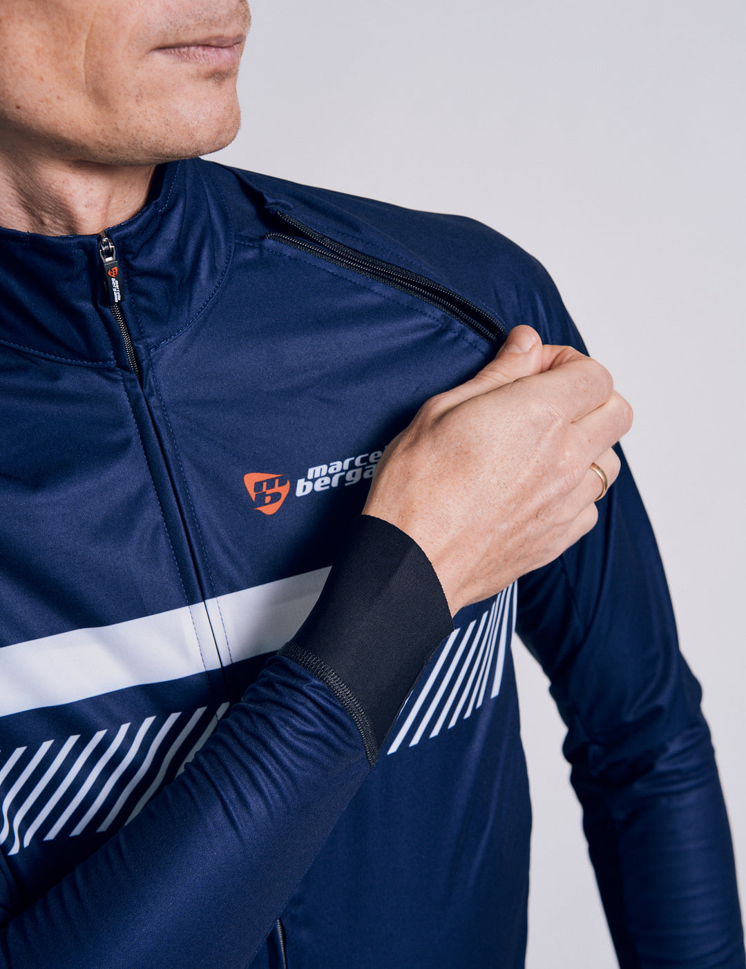 STELVIO VIND/REGNJAKKE M. AFT. ÆRMER - NAVY