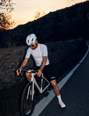 EXPERIENCE KORT TRIKOT - WHITE